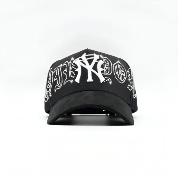 31 HATS CRYSTAL WHITHE